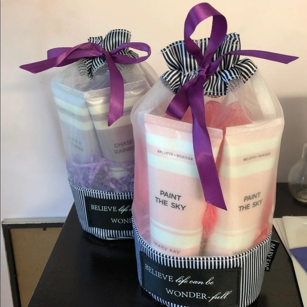 2 Mary Kay Gift Sets